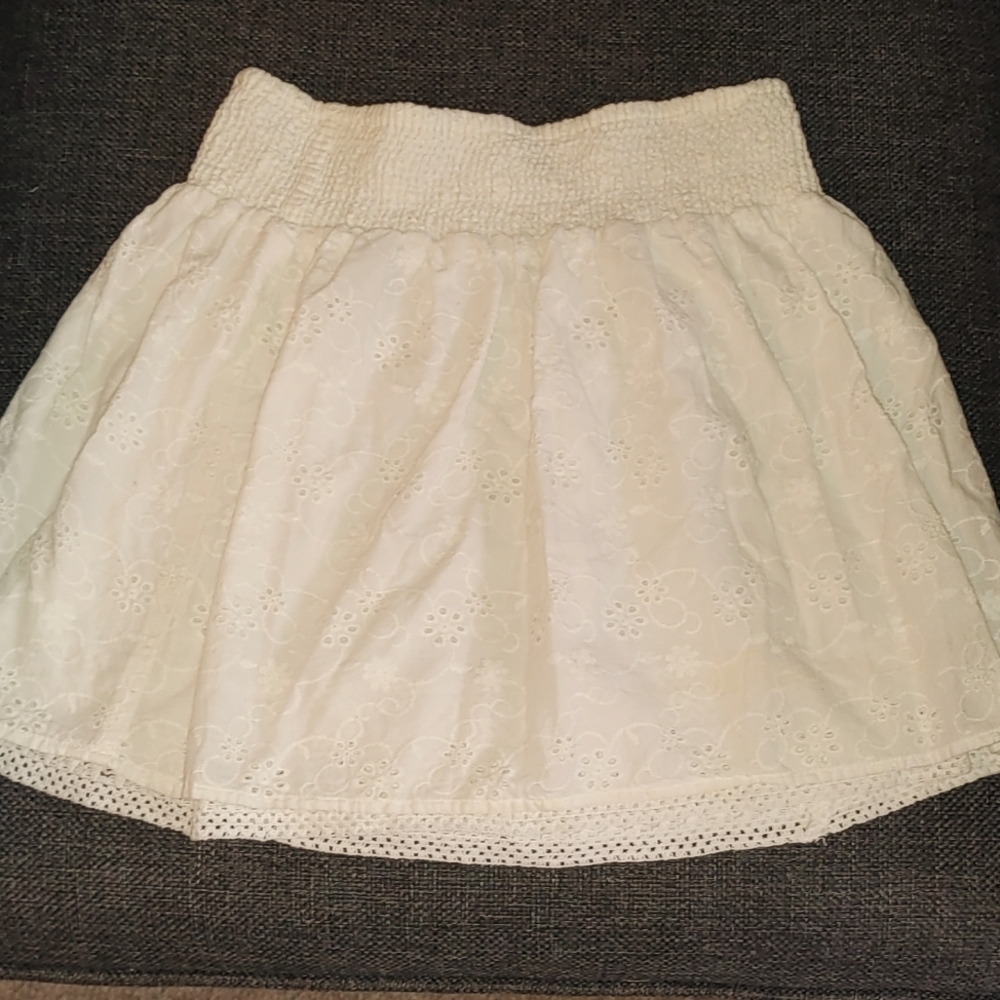 Lacey cream skirt